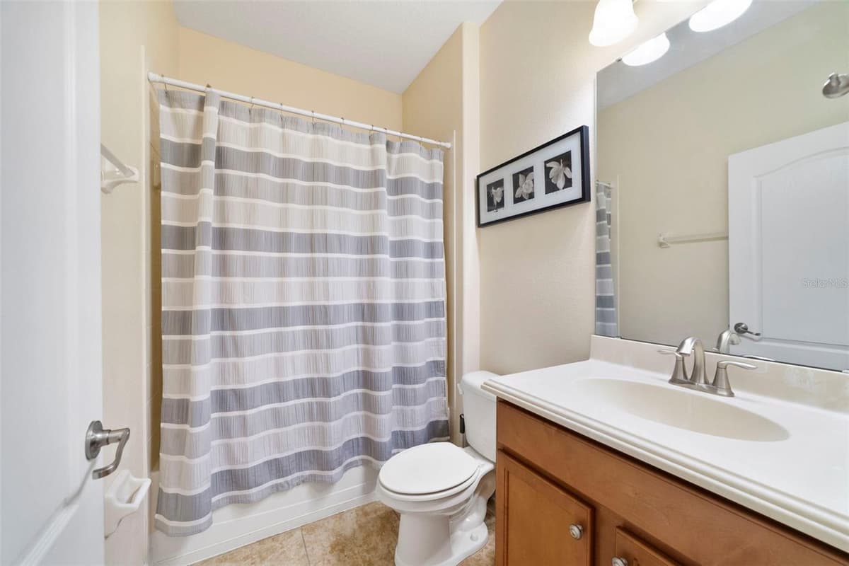 8928 BISMARCK PALM ROAD — photo 5 of 42