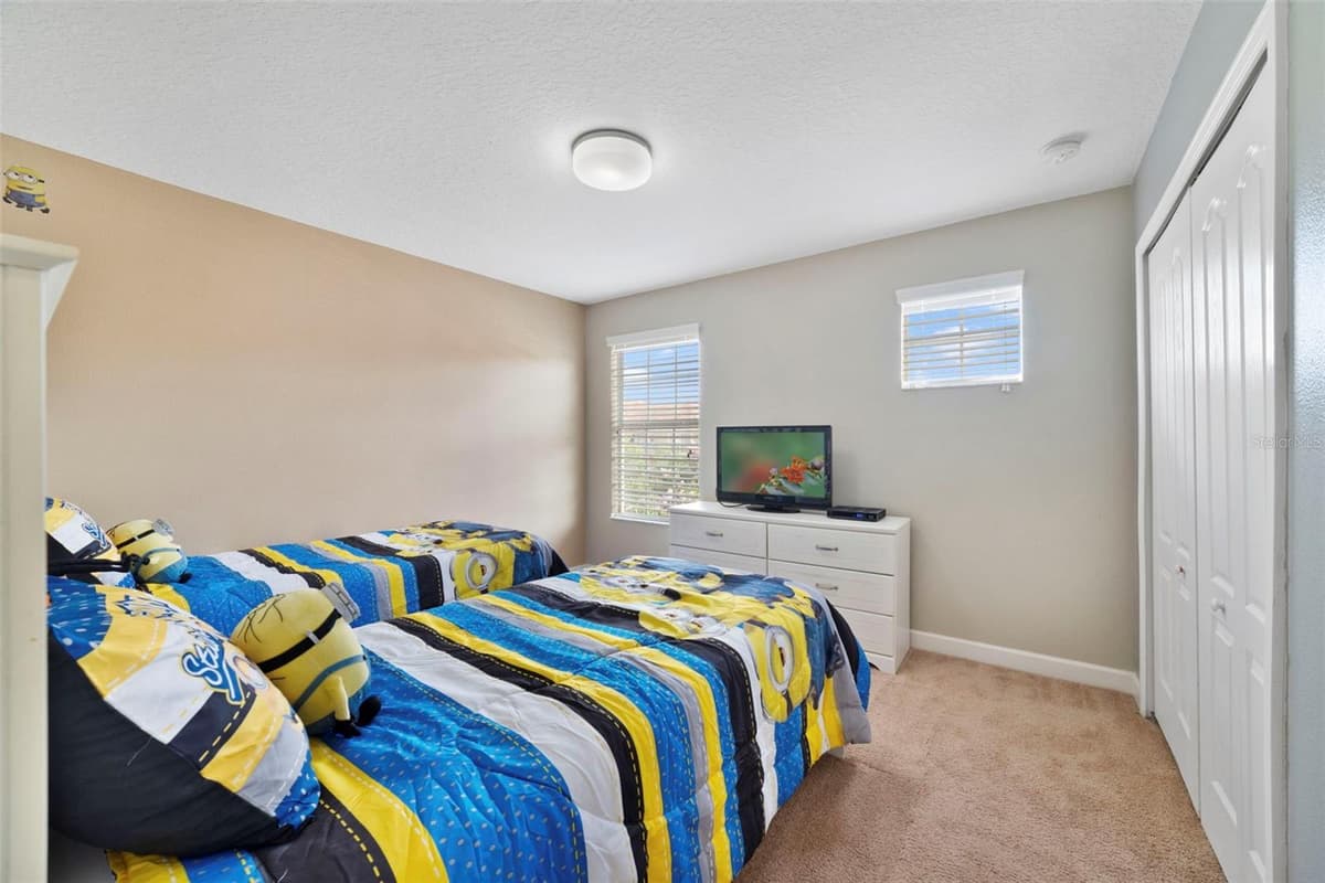 8928 BISMARCK PALM ROAD — photo 23 of 42