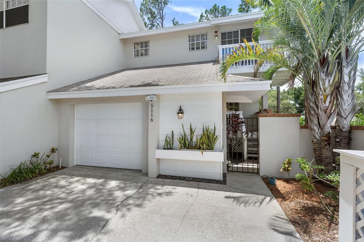 5116 BAYSHORE BOULEVARD — photo 82 of 84