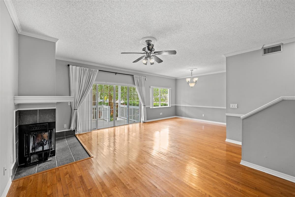5116 BAYSHORE BOULEVARD — photo 10 of 84