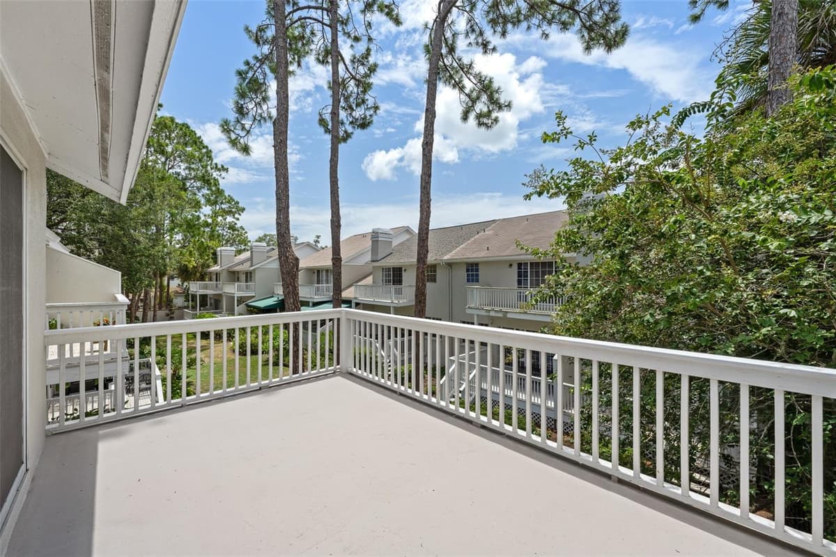 5116 BAYSHORE BOULEVARD — photo 39 of 84