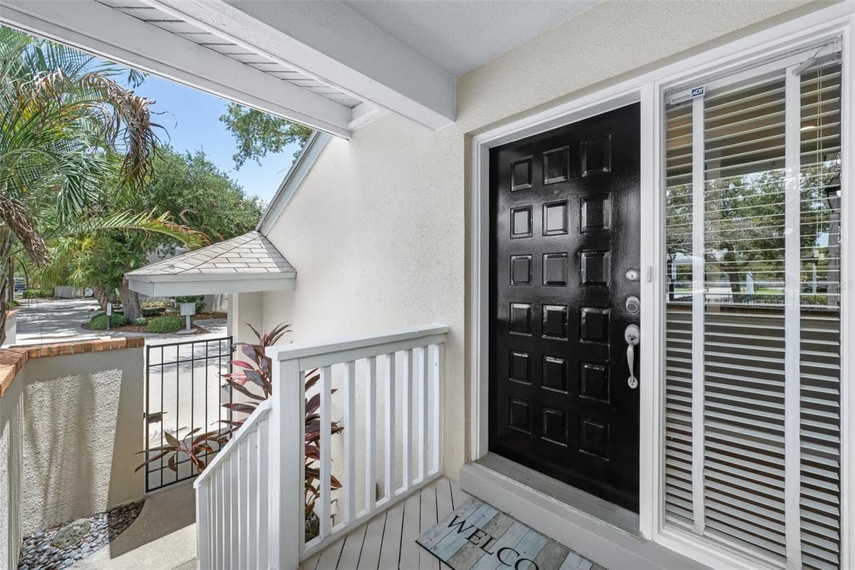 5116 BAYSHORE BOULEVARD — photo 5 of 84