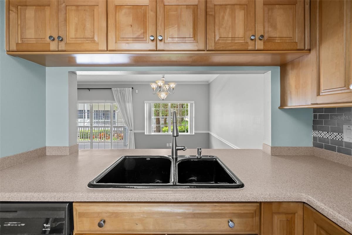 5116 BAYSHORE BOULEVARD — photo 31 of 84