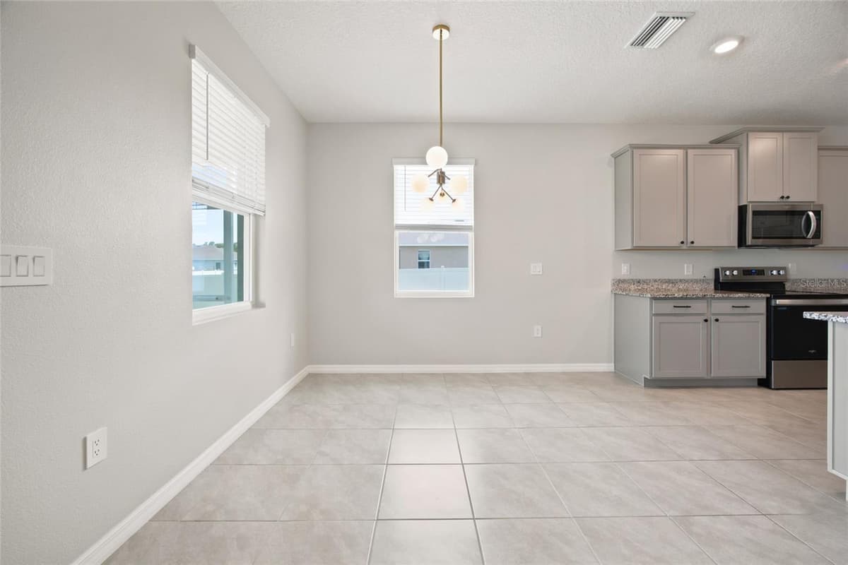1581 50TH TERRACE — photo 31 of 53
