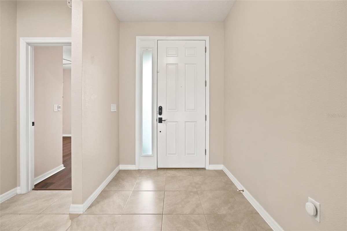 1581 50TH TERRACE — photo 4 of 53