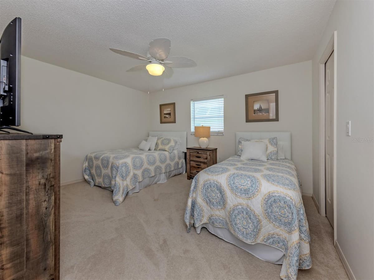1428 GLENEAGLES DRIVE — photo 19 of 65