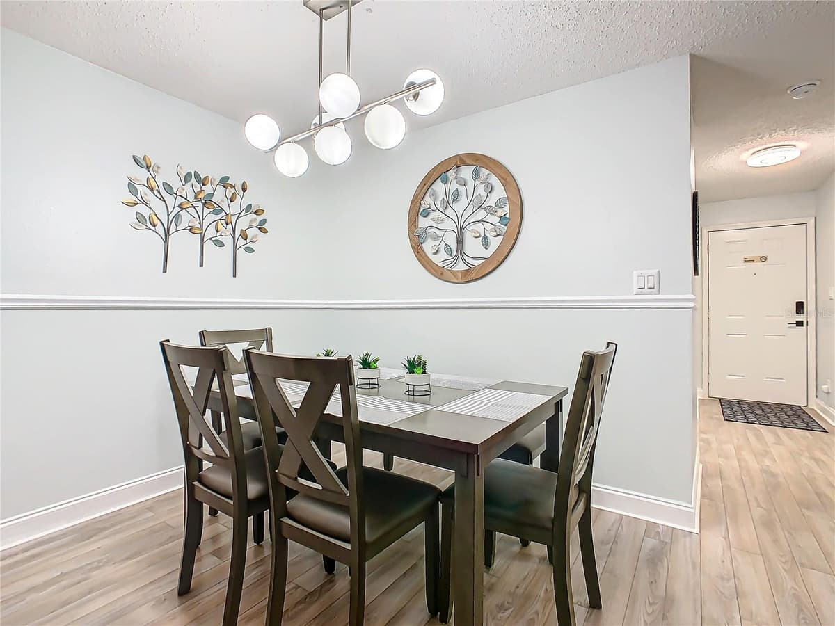 8825 CORAL PALMS COURT — photo 12 of 59