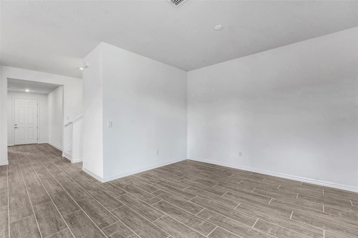 35127 TUSCAN HILL ROAD — photo 17 of 45