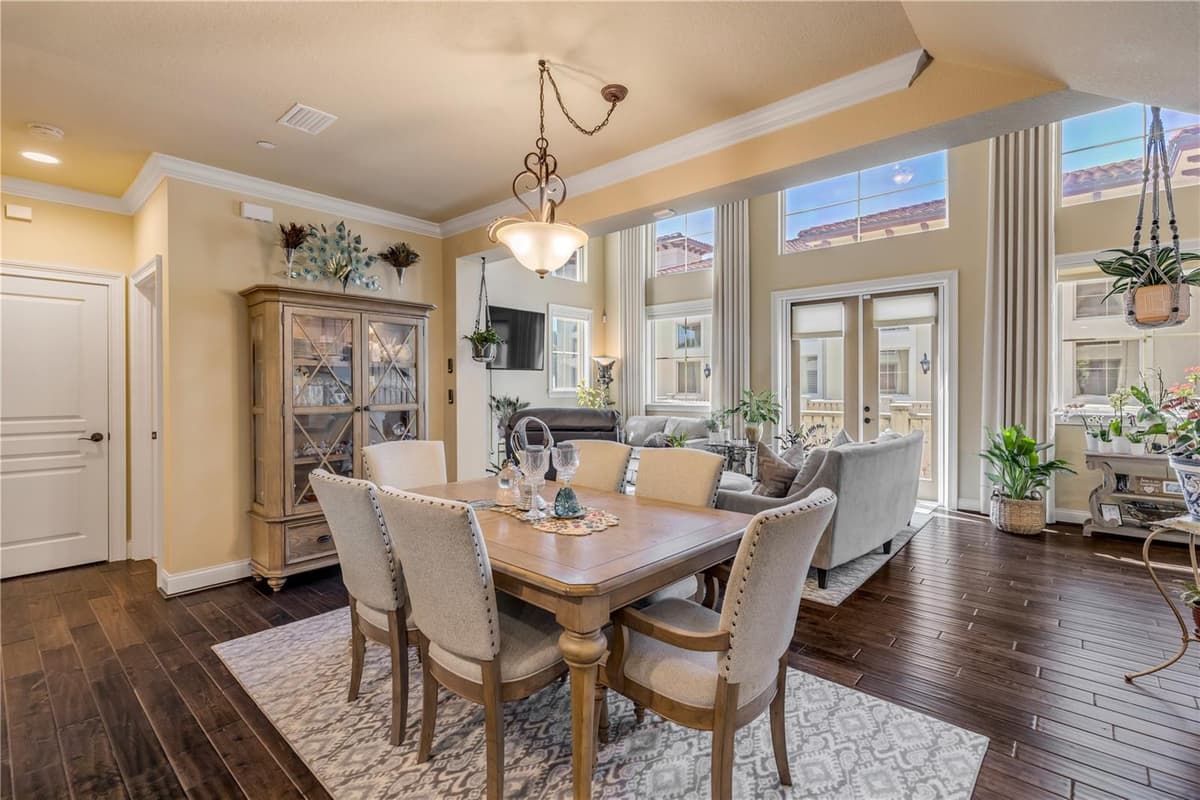 5090 RIVERSIDE DRIVE — photo 31 of 60