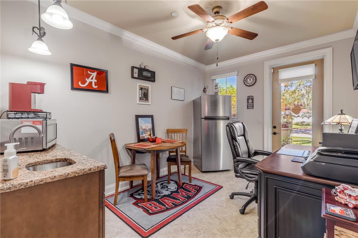 5090 RIVERSIDE DRIVE — photo 48 of 60