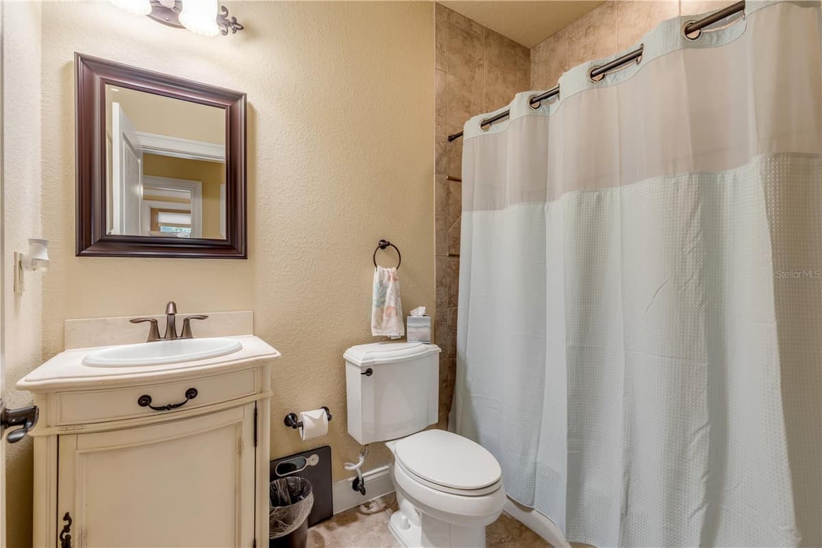 5090 RIVERSIDE DRIVE — photo 49 of 60