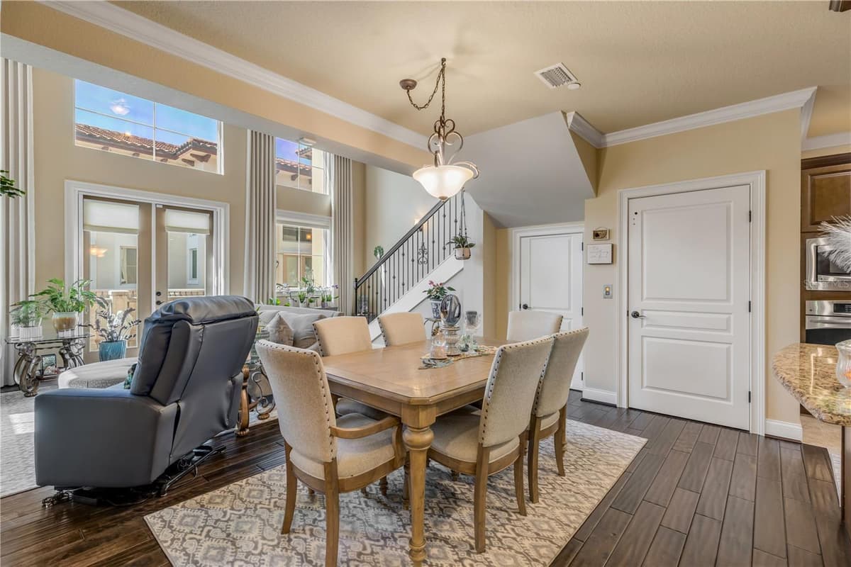 5090 RIVERSIDE DRIVE — photo 30 of 60