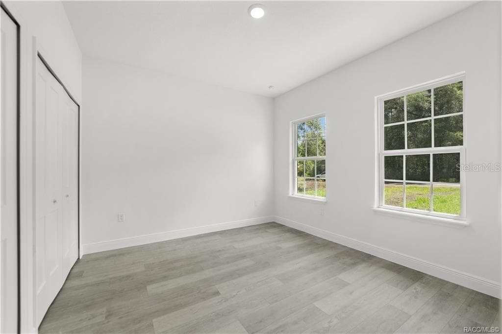 6097 DARLINGTON DRIVE — photo 15 of 28