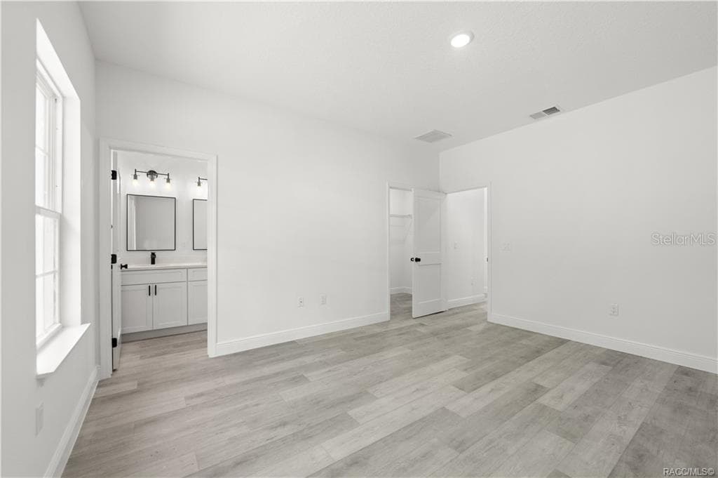 6097 DARLINGTON DRIVE — photo 19 of 28