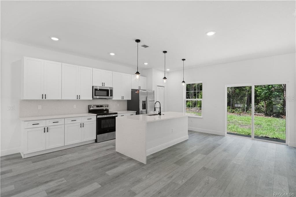 6097 DARLINGTON DRIVE — photo 8 of 28