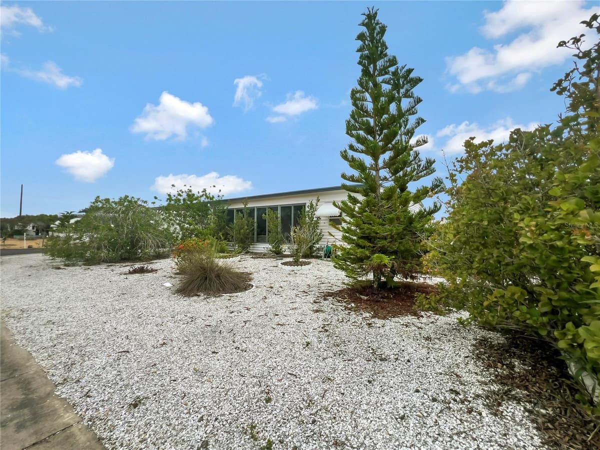 3324 TIKI DRIVE — photo 27 of 32
