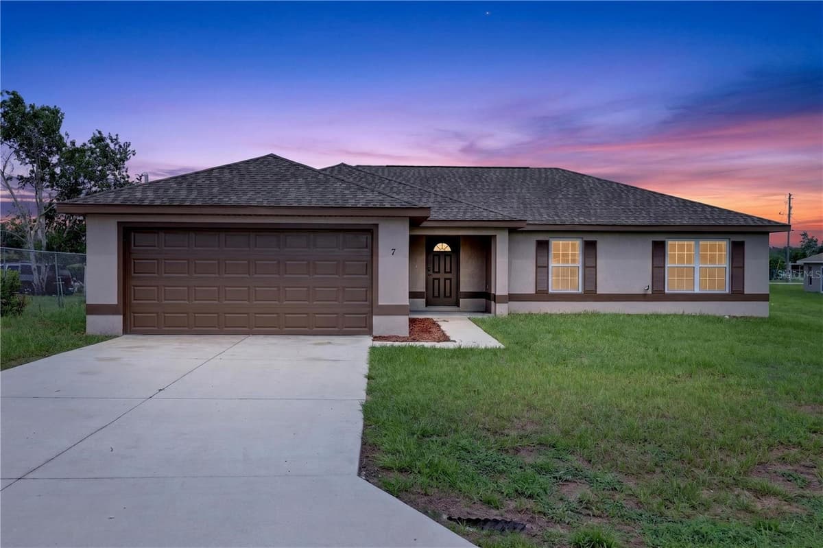 7 WILLOW RUN DRIVE — photo 1 of 41