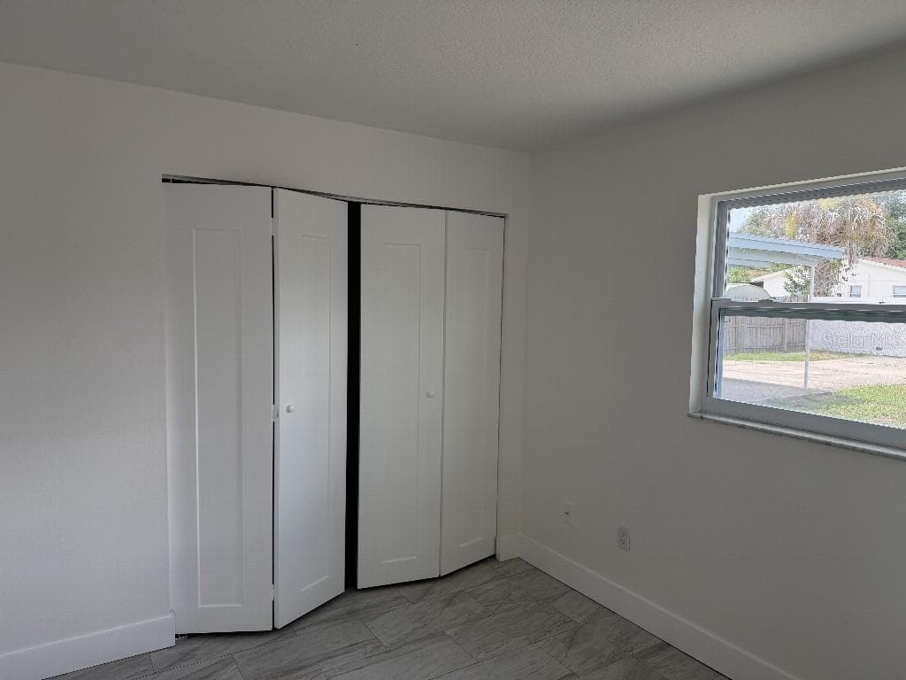 632 89TH AVENUE — photo 8 of 14
