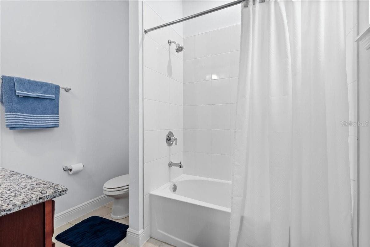 9953 SUMMERLAKE GROVES STREET — photo 11 of 84