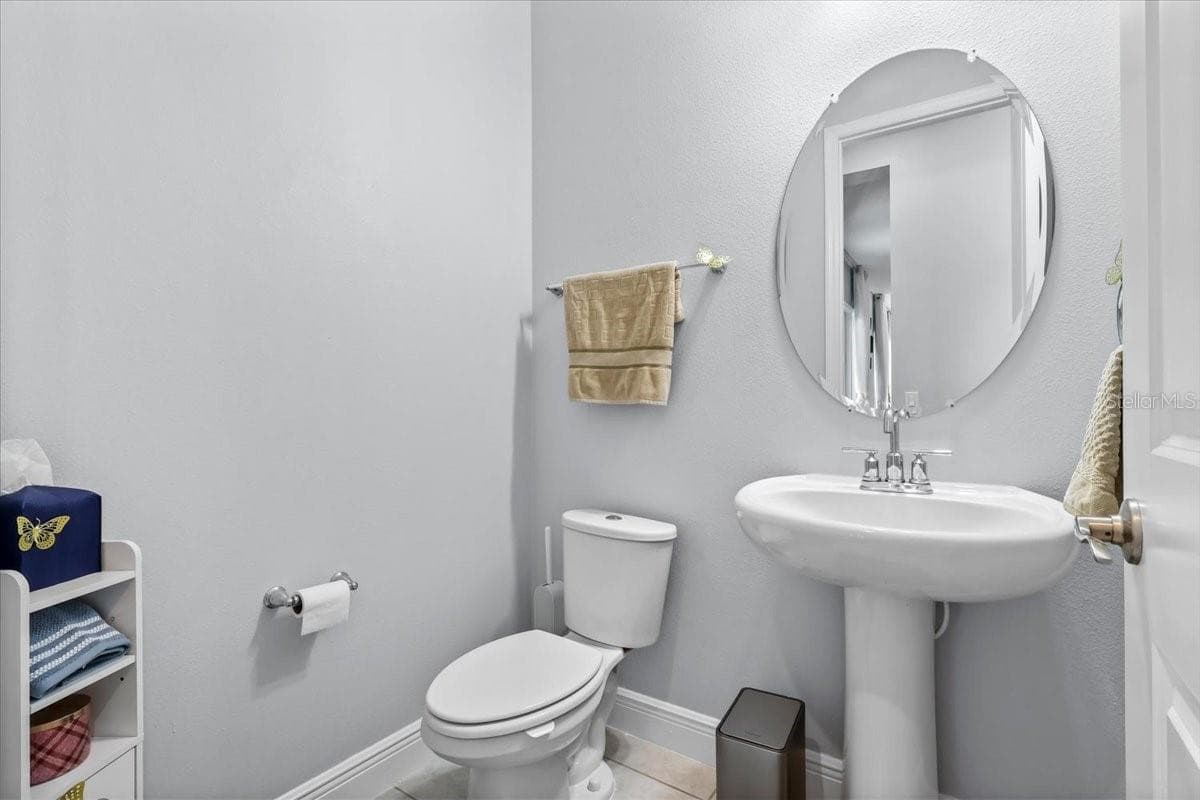 9953 SUMMERLAKE GROVES STREET — photo 28 of 84