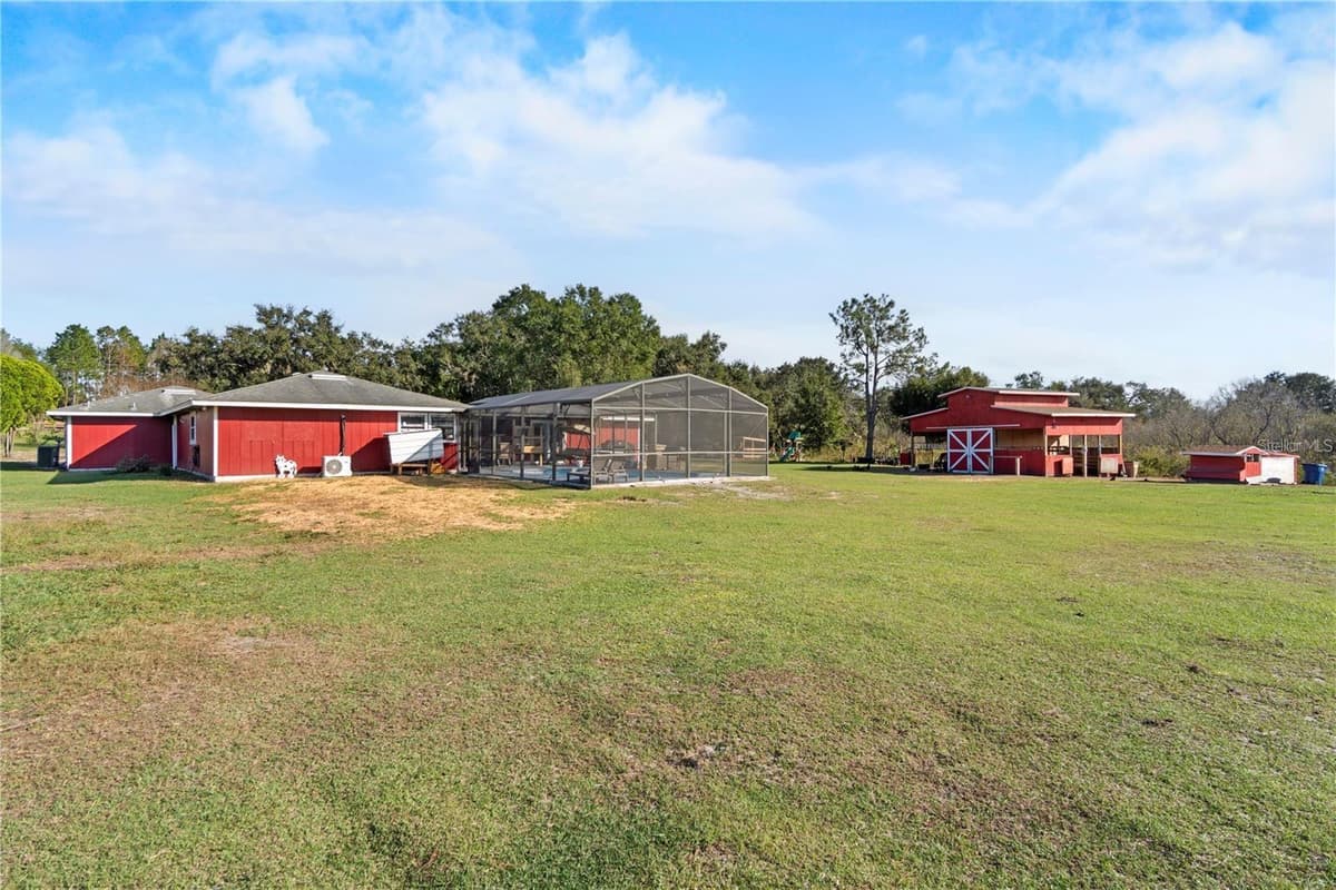 15525 VILLA CITY ROAD — photo 37 of 60