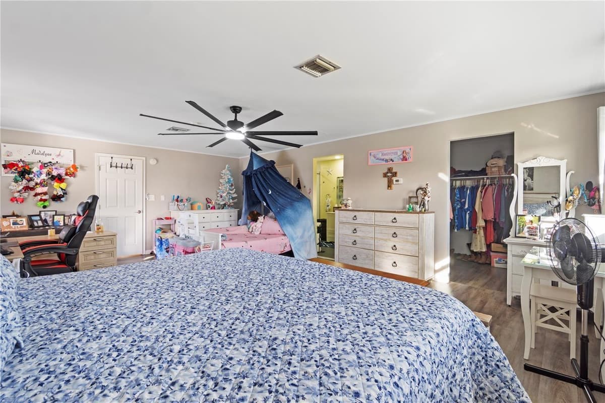 15525 VILLA CITY ROAD — photo 7 of 60