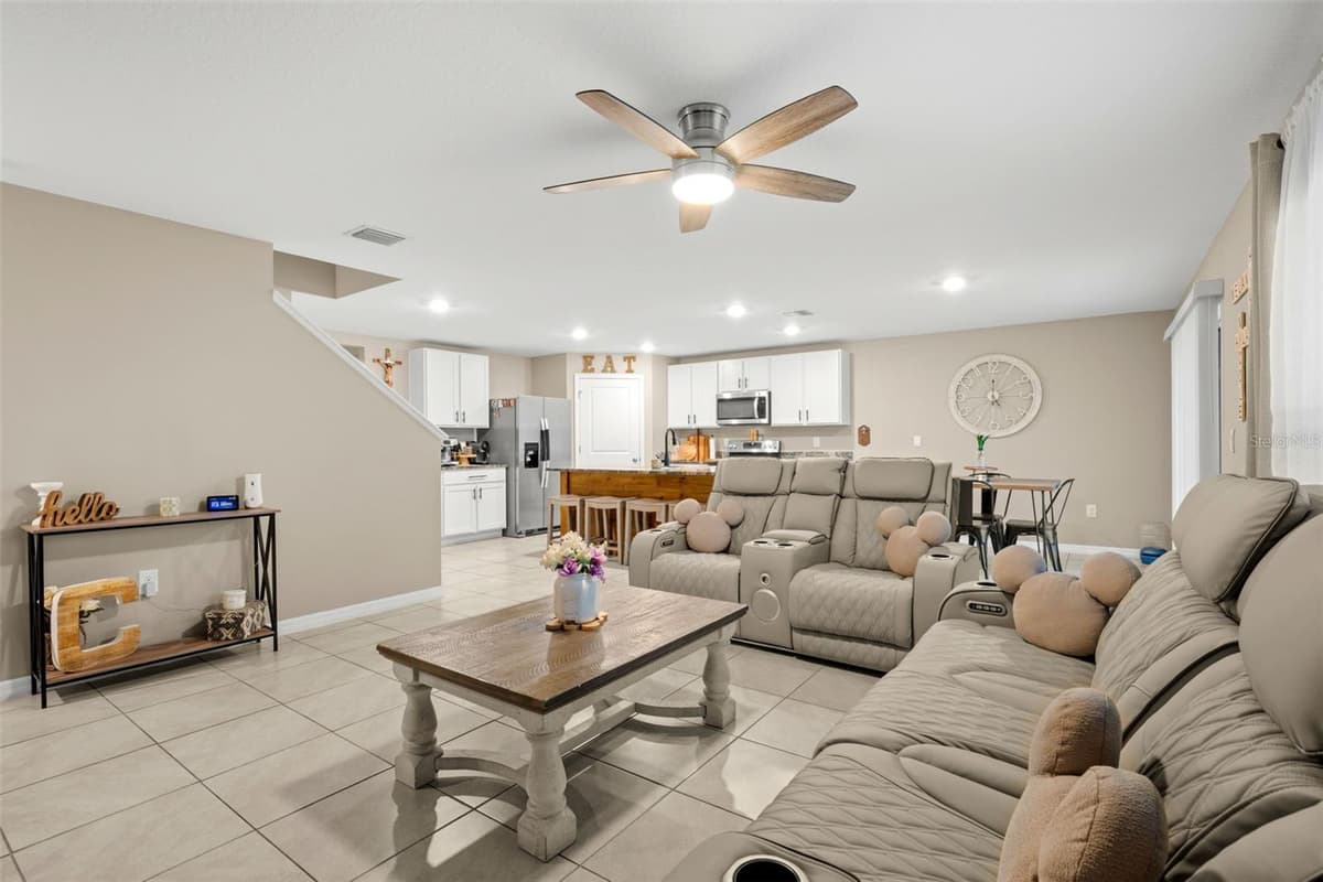 5480 FLINT HILLS DRIVE — photo 14 of 57