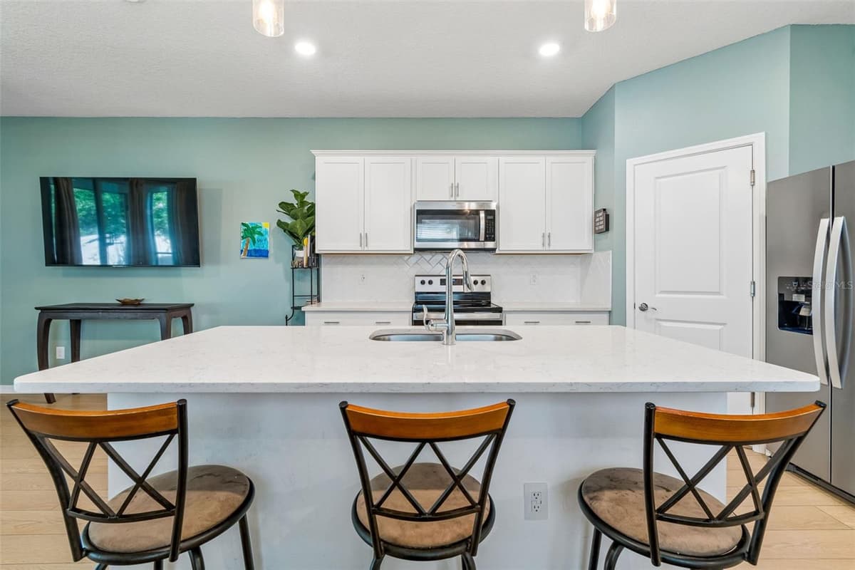 13078 STILLMONT PLACE — photo 7 of 50