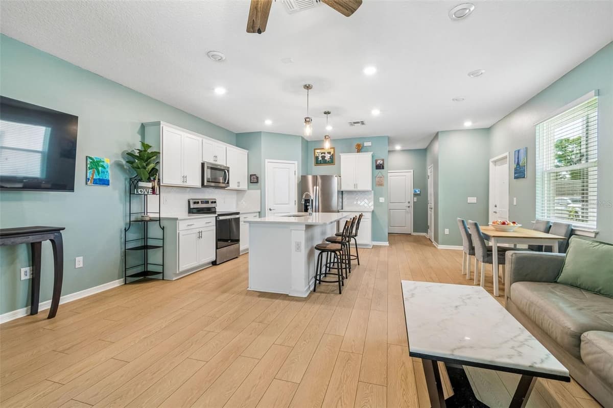 13078 STILLMONT PLACE — photo 12 of 50