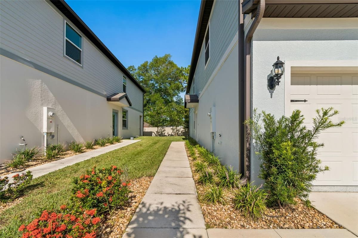 13078 STILLMONT PLACE — photo 4 of 50
