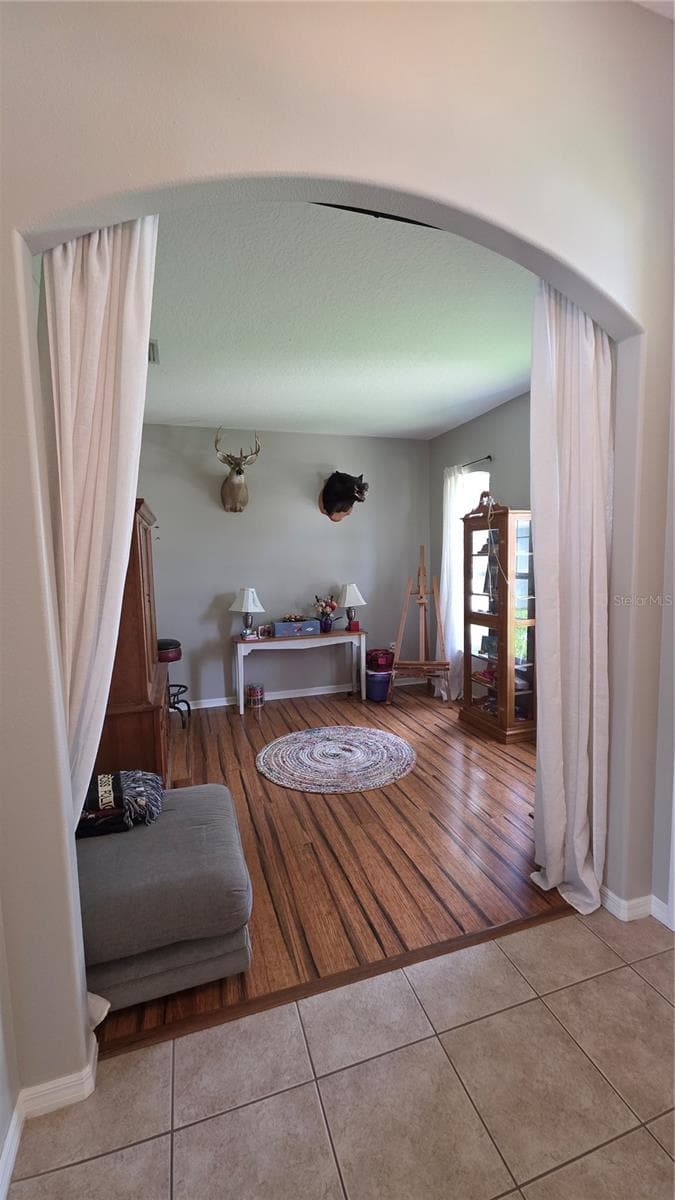 36812 QUEEN BEE LANE — photo 32 of 55
