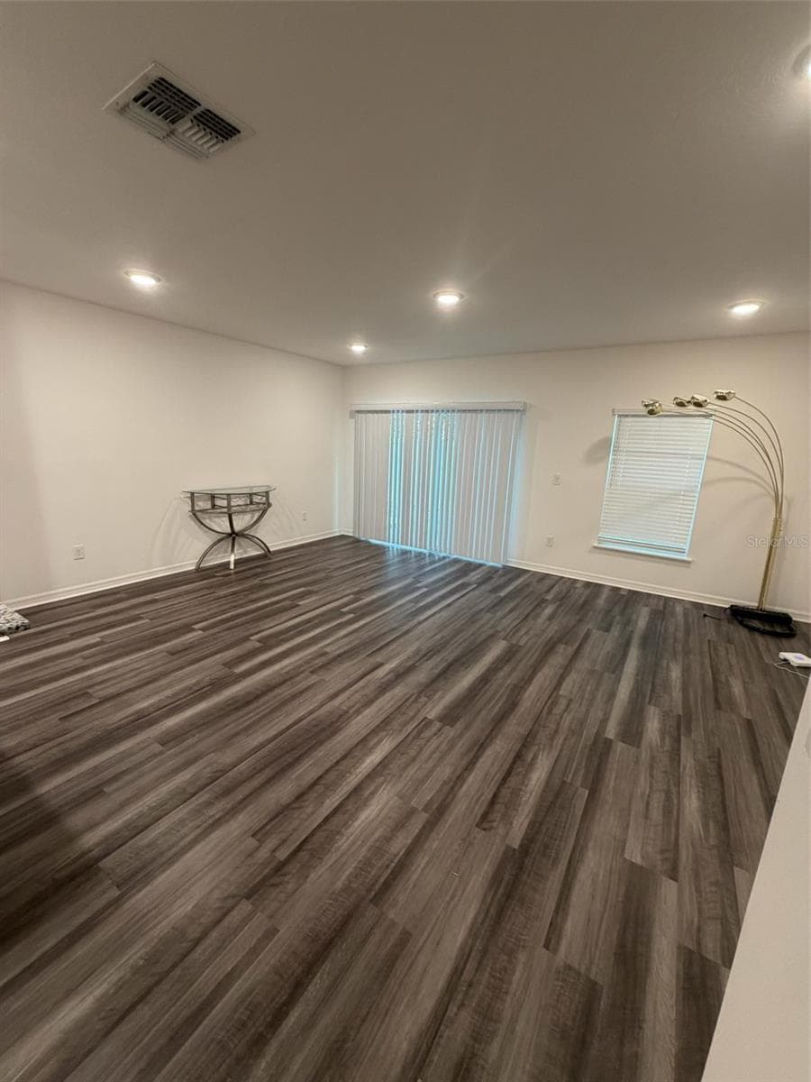 4743 DEER TRACK STREET — photo 6 of 20