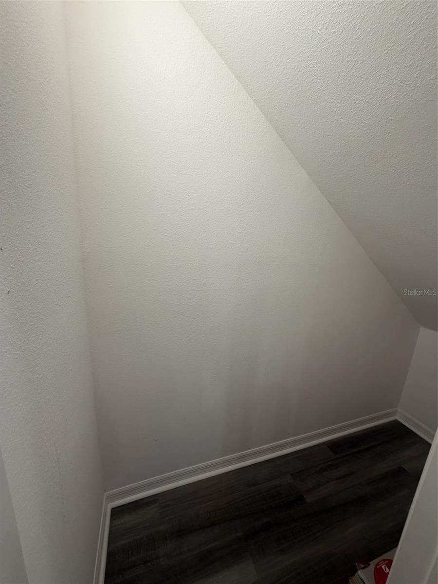 4743 DEER TRACK STREET — photo 9 of 20