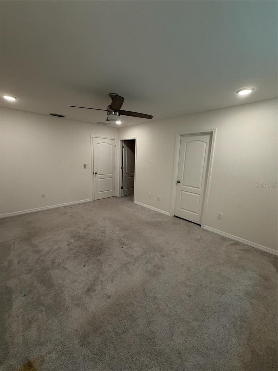 4743 DEER TRACK STREET — photo 11 of 20