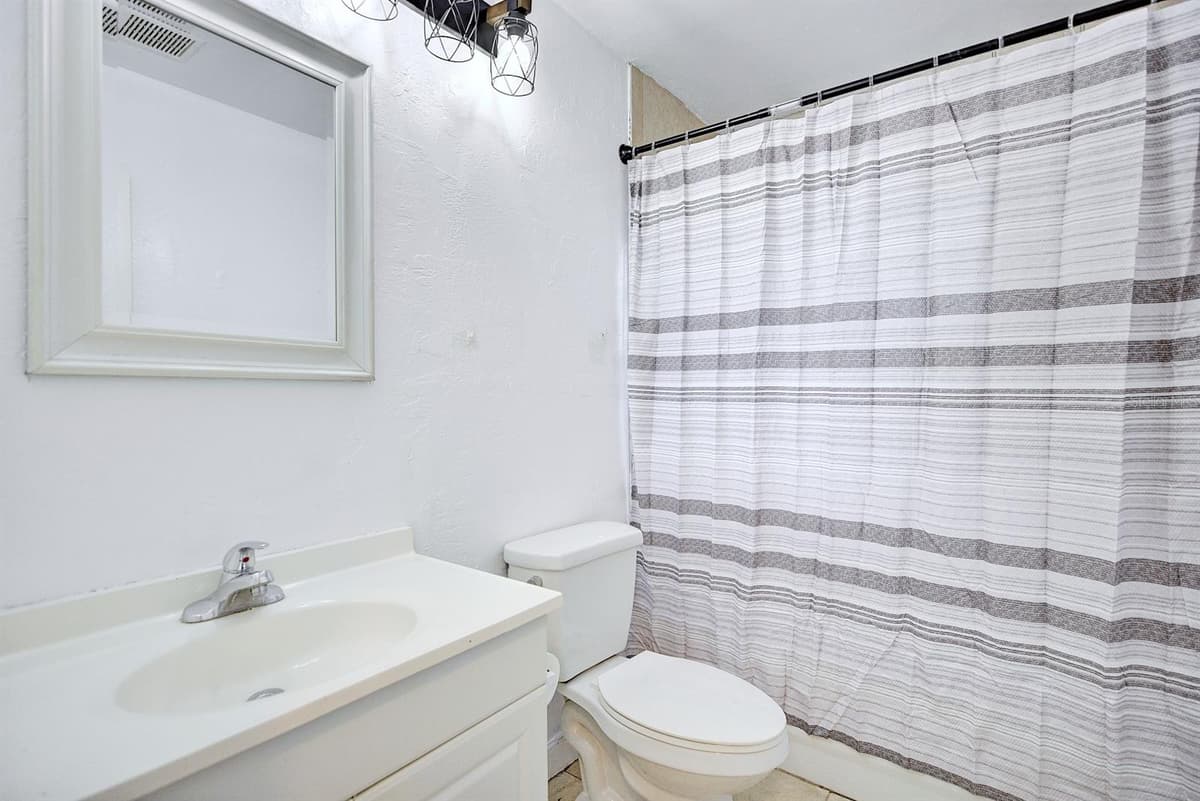 131 WIGGINS AVENUE — photo 14 of 30