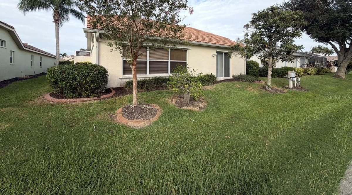 229 VENICE PALMS BOULEVARD — photo 5 of 11