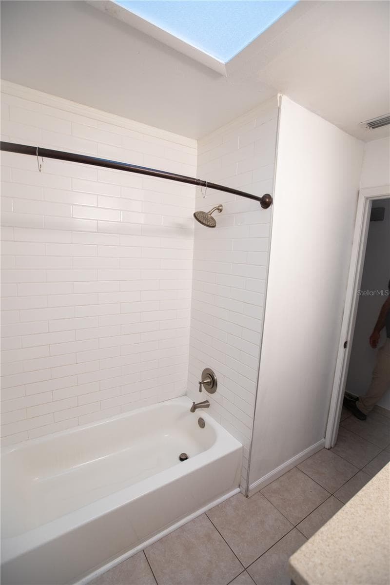 526 DORSET CIRCLE — photo 16 of 30