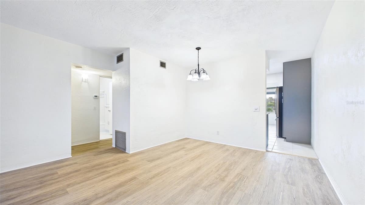 2454 AUSTRALIA WAY — photo 15 of 83