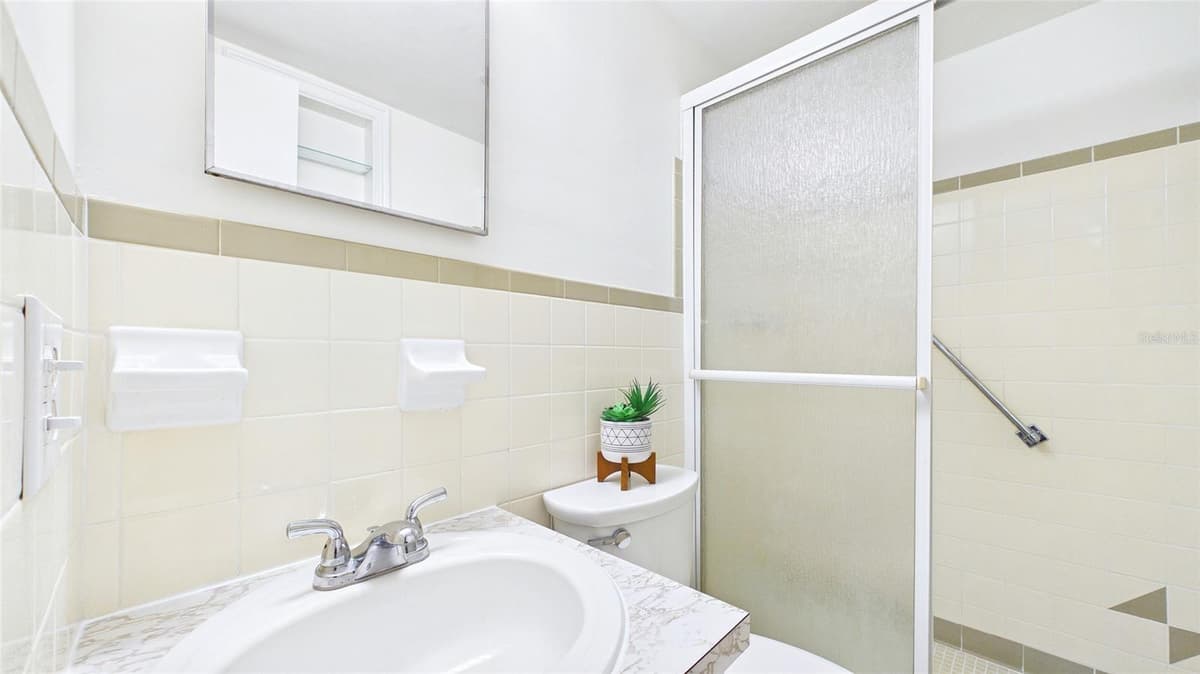 2454 AUSTRALIA WAY — photo 38 of 83