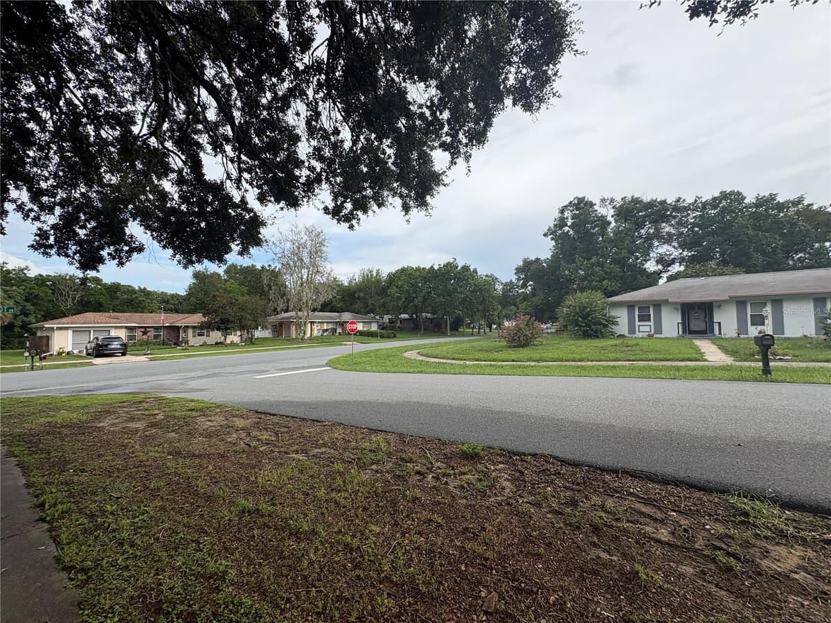 9202 ABBOT DRIVE — photo 5 of 20