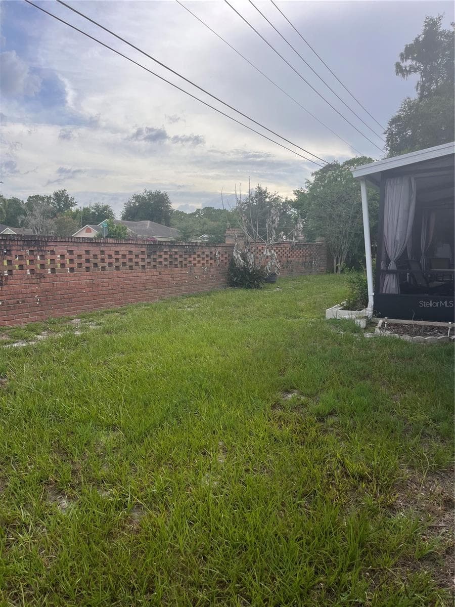 1504 HAWAIIAN PALM LANE — photo 38 of 41