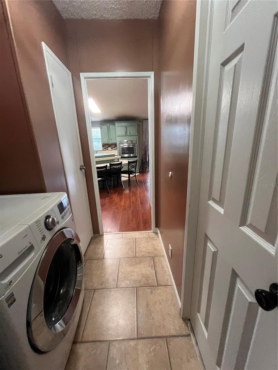 1504 HAWAIIAN PALM LANE — photo 21 of 41
