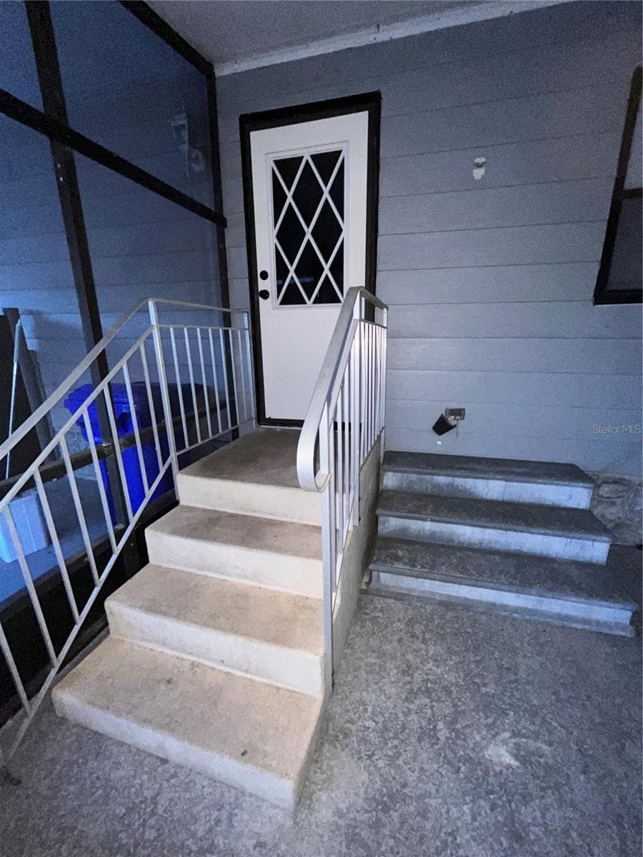 1504 HAWAIIAN PALM LANE — photo 28 of 41