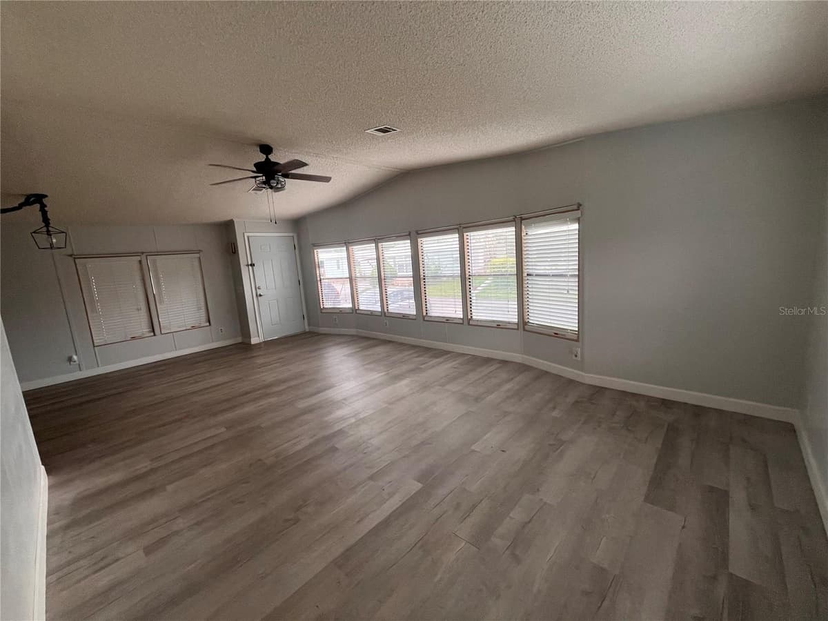 1504 HAWAIIAN PALM LANE — photo 6 of 41