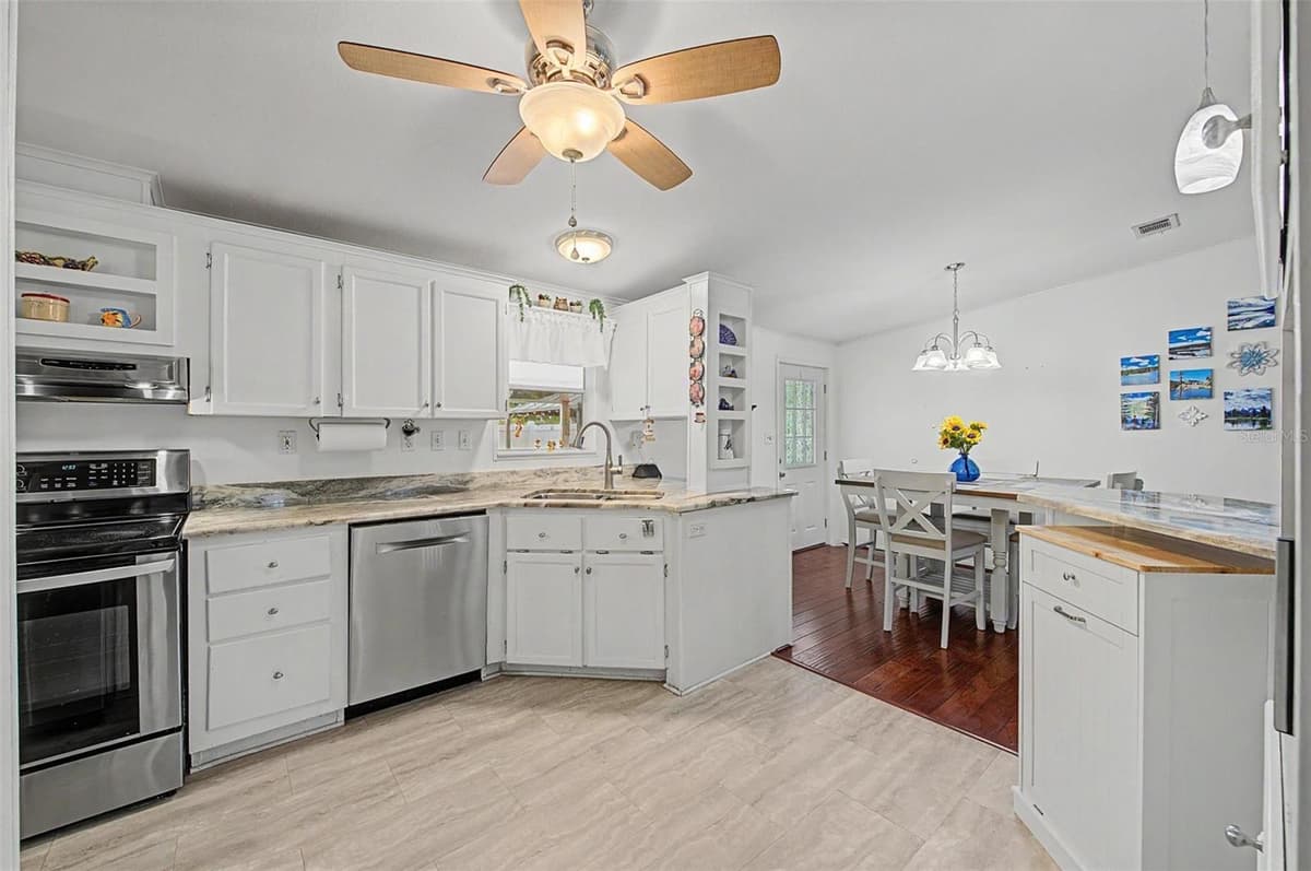 37719 NEWAL AVENUE — photo 9 of 40