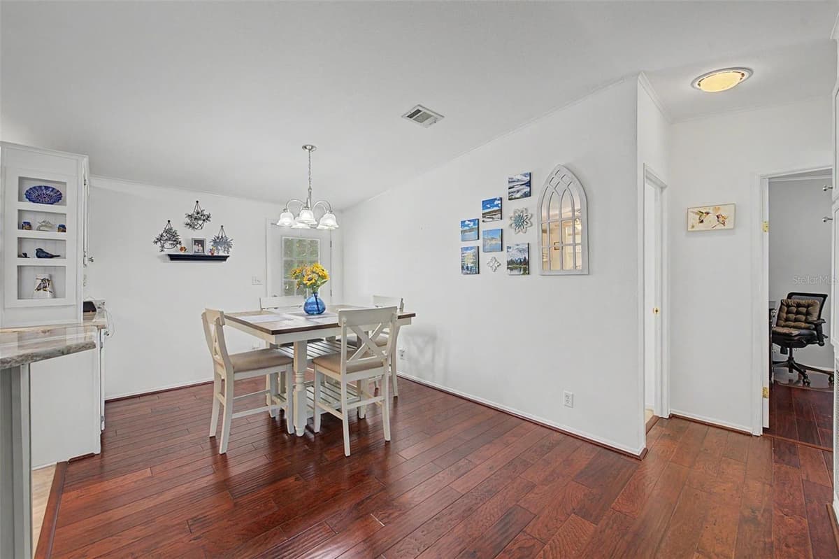 37719 NEWAL AVENUE — photo 12 of 40