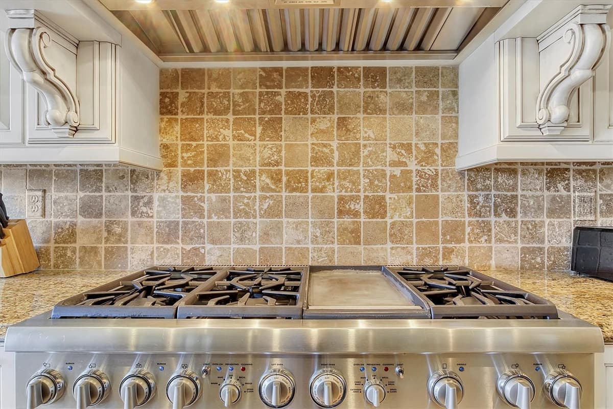 340 MUIRFIELD LOOP — photo 14 of 50