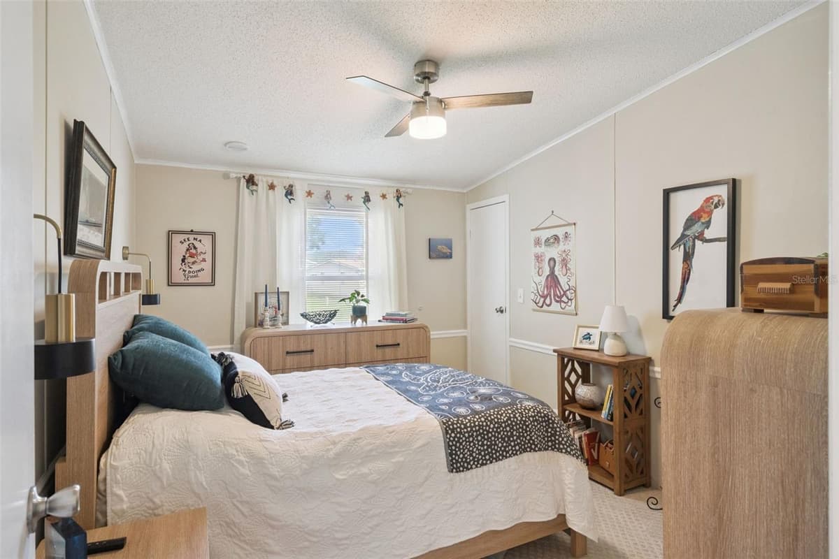 903 OLEANDER STREET — photo 13 of 20