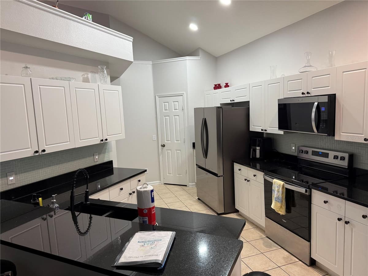 8105 SUN PALM DRIVE — photo 14 of 17