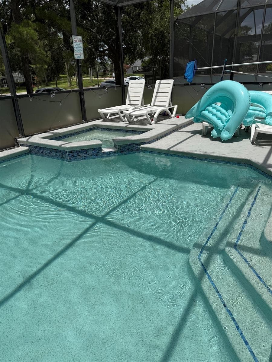 8105 SUN PALM DRIVE — photo 4 of 17